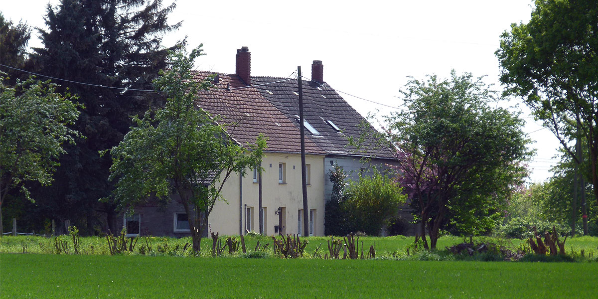 Die Stadt berät u.a. über die Zukunft des Vöckenbergs. Die grünen Felder und Wiesen können bald der Vergangeheit angehören. (Foto: Marek Schirmer)