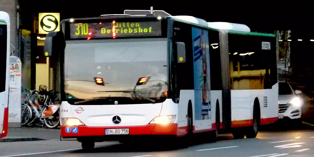 Schienenersatzverkehr auf der Linie 310. (Foto: MS/Archiv)