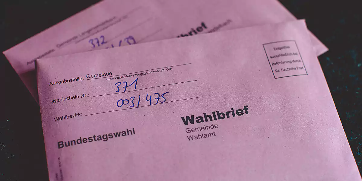 Briefwahlunterlagen (Foto: Markus Spiske / Pexels)