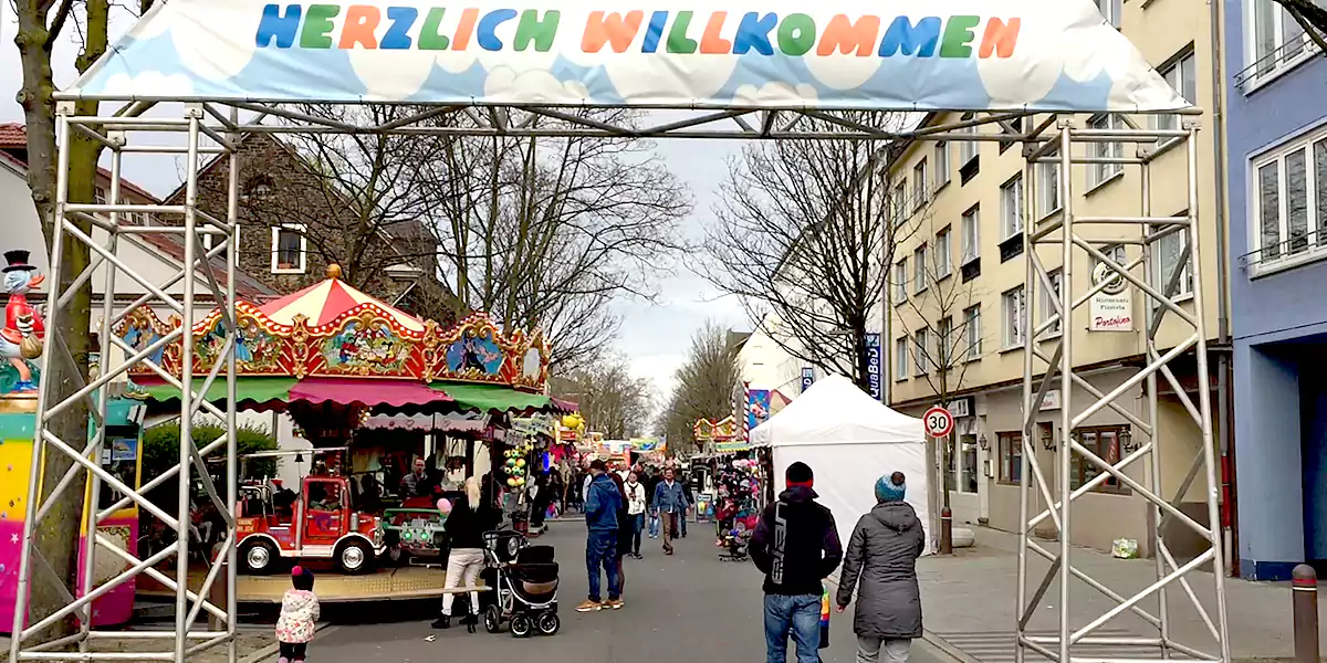 Kirmes in der Annenstraße (Archivfoto: M. Schirmer)