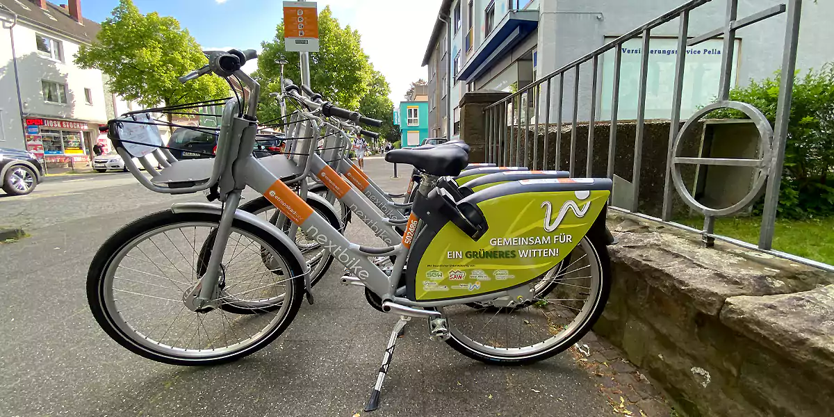 Fahrräder des alten Betreibers an der Hörder Straße in Witten-Stockum. (Foto: M. Schirmer)