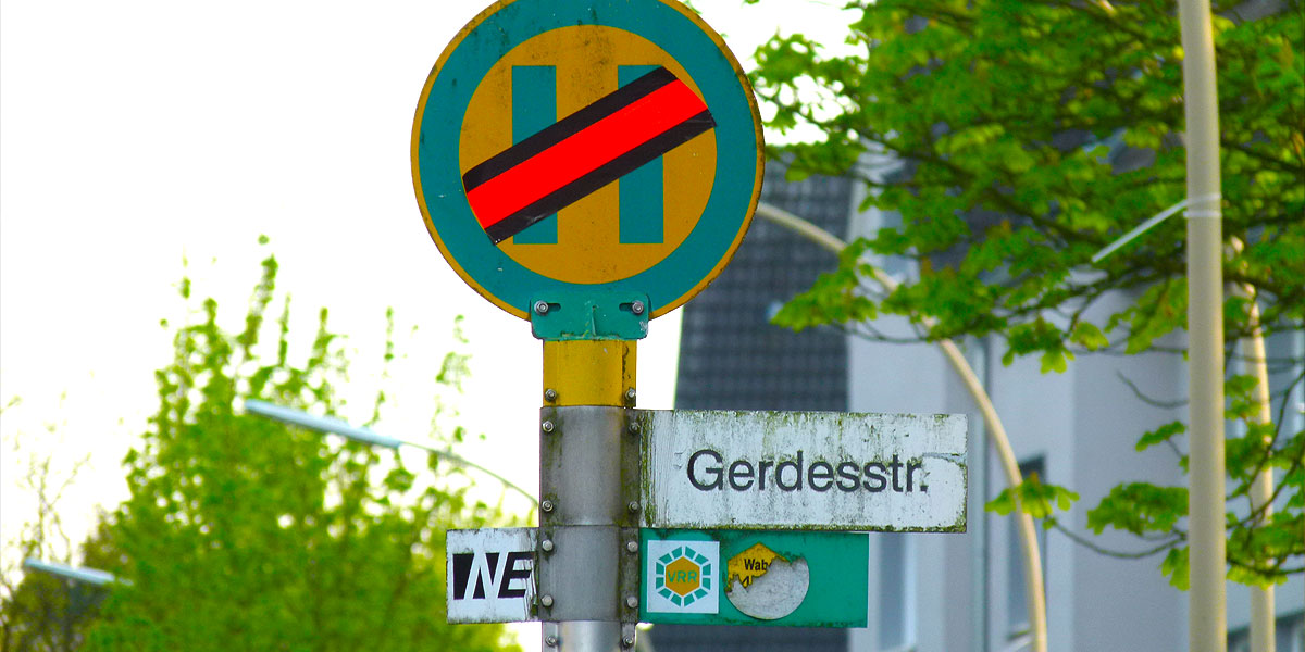 Einigen Stockumer „Nachteulen“ wurde erst dann bewusst, wie bequem das Nachtbusangebot ist, als während des Umbaus der Stockumer Straße sie von der Waldorfschule durch die Baustelle nachts zu Fuß nach Stockum laufen dürften. (Foto. M. Schirmer)