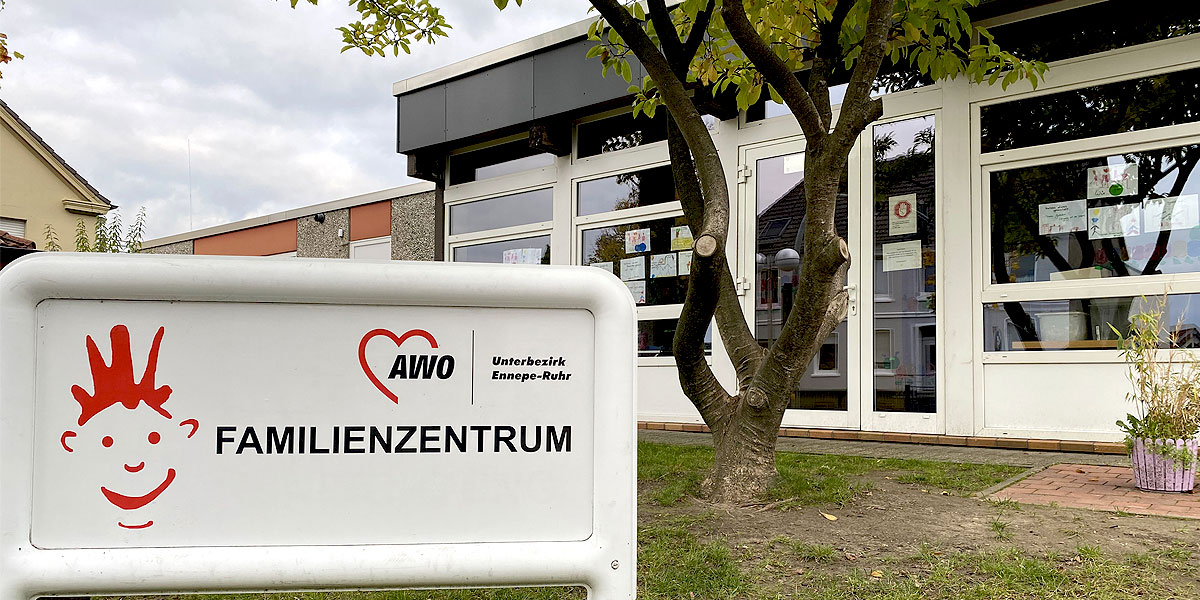 Der EN-Kreis ermittelt Kontaktpersonen der positiv getesteten Mitarbeiter des AWO Familienzentrums in Witten-Stockum (Foto: Marek Schirmer).