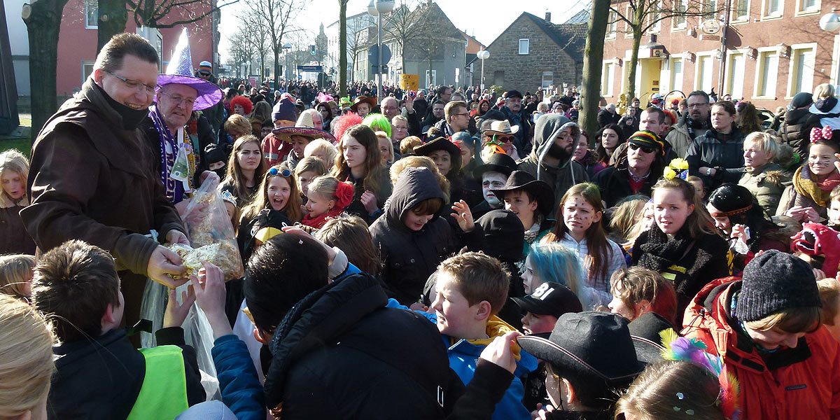 Rosenmontagszug 2015 Witten-Stockum